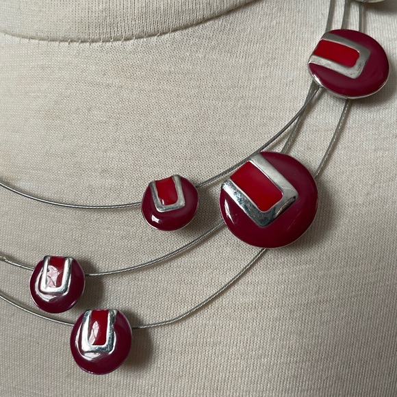 Pink and red necklace - Picture 2 of 4